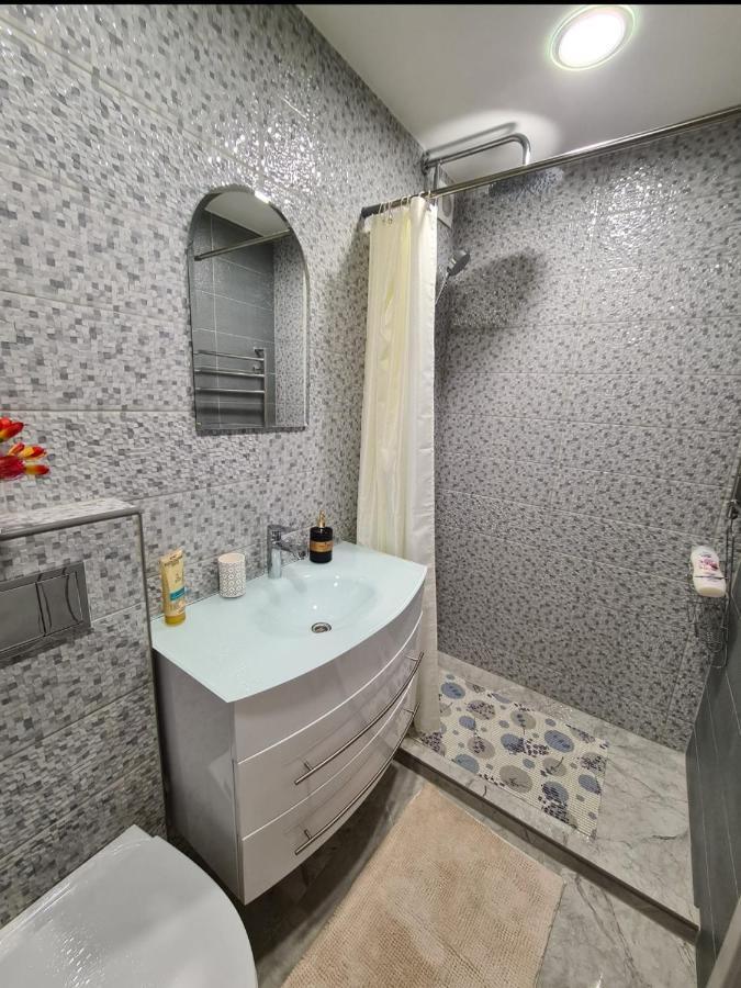 Crystal Twin Apartment Гулбене Екстер'єр фото